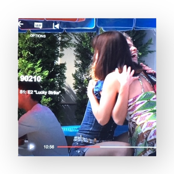 aso TV’s 90210 ✦ Sky ✦ Jeweled Neck Bold Print Silk Halter Top ✦ Braided Straps - Picture 15 of 16